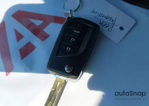 2020 Toyota Corolla Le from USA, damaged, VIN 5YFEPRAE3LP097110